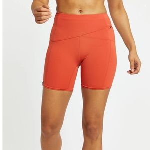 Oiselle Power Pocket Running Shorts in Garnet, sz 12